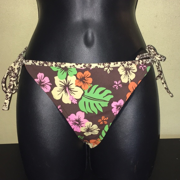 Mossimo women’s Bikini set Tropical size S. - Picture 3 of 8